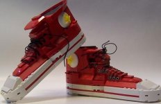 converse-all-stars-sneakers-legos-photo.jpg